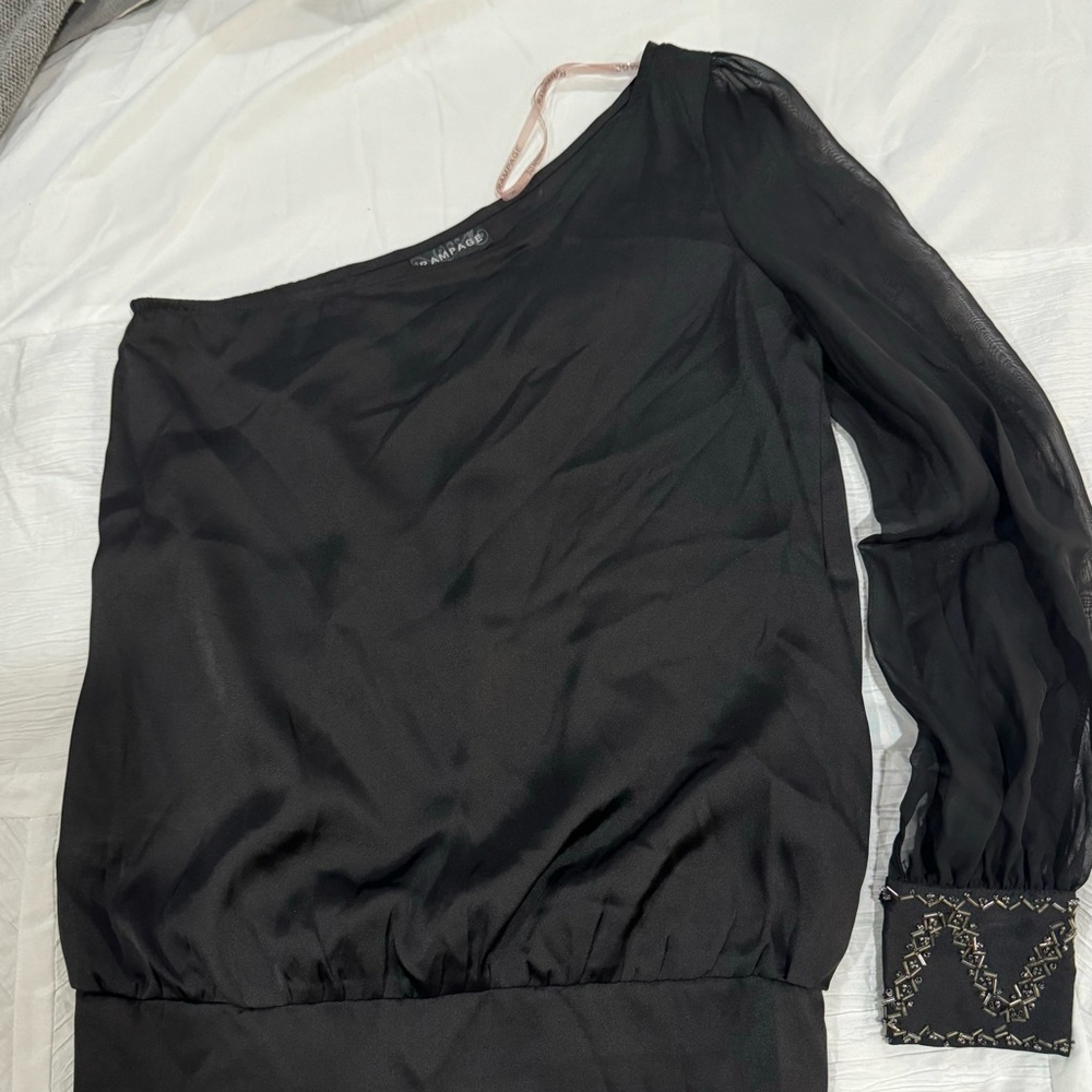 RAMPAGE- size Small - Picture 2 of 3
